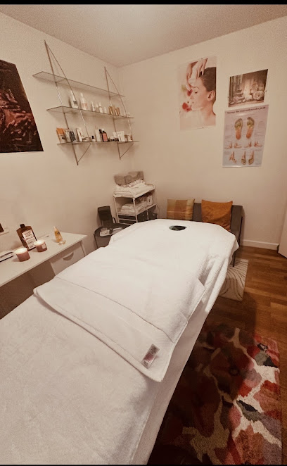 Massage À Domicile Mon Sanctuaire De Bien Être, Centre De Bien-Être à Lyon 03
