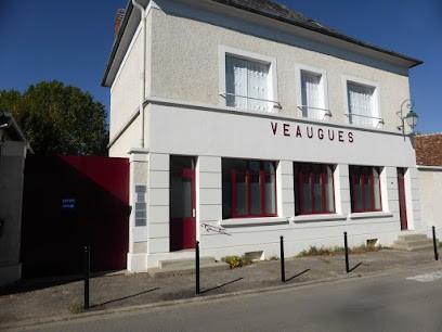 Claire CAILLERET Hypnothérapeute, Sophrologue, Educatrice Spécialisée, Centre de Bien-Etre à Veaugues