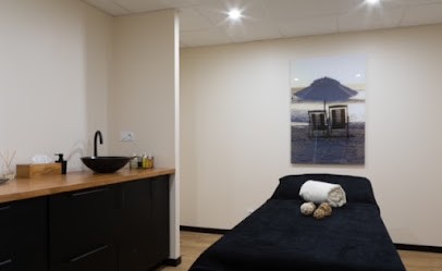 Ô Grenadines, Centre de Bien-Etre à Monnaie