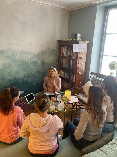 Emmanuelle Brioude - Sophrologie / Méditation Pleine Conscience / Adultes Adolescents Enfants, Centre de Bien-Etre à Orléans