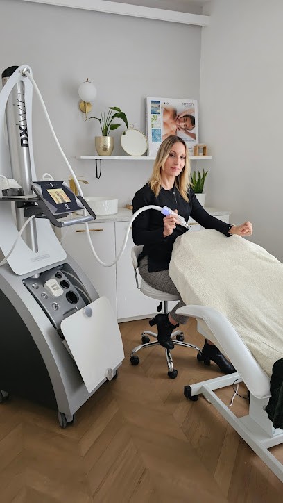 Maison De L'esthétique Cluzel, Centre de Bien-Etre à Saint-Paul-lès-Romans