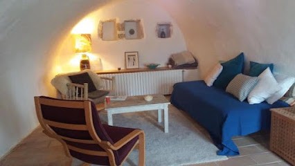 Caroline Mourot Sophrologie, Therapy Psychocorporelle, Hypnose, Centre de Bien-Etre à Saou