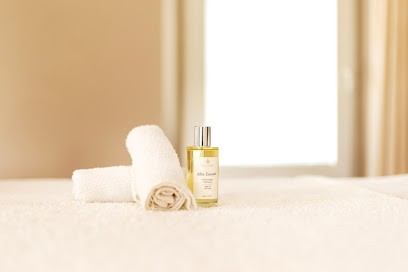 Elodie Pitrel, Facialiste Et Formatrice En Massage Du Visage - Méthode Renata França, Centre de Bien-Etre au Chesnay