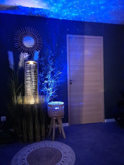 Natur'Ô Zen Espace Bien-être - Massages Bien-être - Waterbike - Réflexologie - Head Spa Japonais, Centre de Bien-Etre à Moulineaux