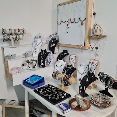 Janotta Corinne Elémiah, Centre de Bien-Etre à Laboutarie