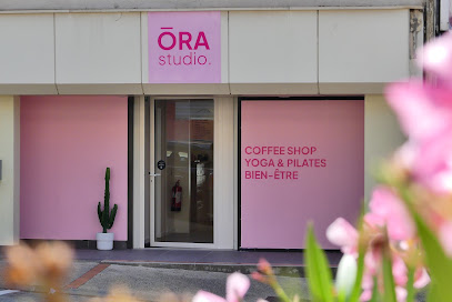 Ora Studio | Ongles - Massages - Esthétique - Pilates - Coffee Shop, Centre De Bien-Être aux Angles