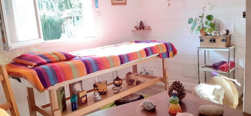 Christelle Lepetit Magnétiseur, énergéticienne Et Praticienne En Soins Chamaniques, Centre de Bien-Etre à Hillion