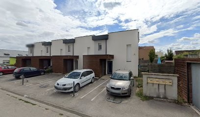 Un Lait Fraise à 3 - accompagnement périnatal et parental Troyes - allaitement, DME, sommeil, Centre de Bien-Etre à Pont-Sainte-Marie