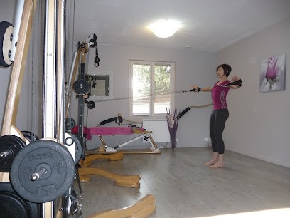 Studio 360 - Isabelle Carubia - Méthode GYROTONIC - stott pilates, Centre de Bien-Etre à Veauche