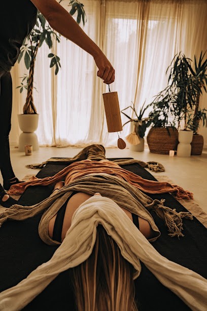 L'atelier Des Mères Veillent (thalasso Bain, Monitrice Portage, Soin Rebozo & Co), Centre de Bien-Etre à Thonon-les-Bains