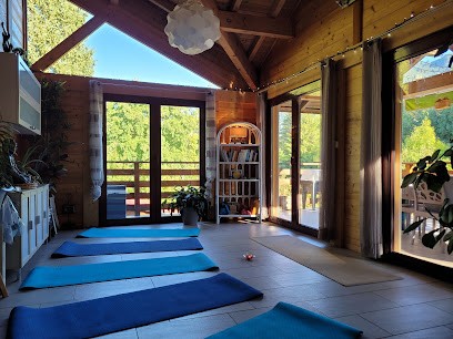 Atma - Coraline Lepage Naturopathie Yoga, Centre de Bien-Etre à Aviernoz