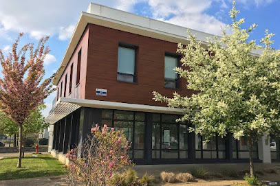 Inès Françon, Ostéopathe D.o. Et Doula, Centre De Bien-Être à Croissy-sur-Seine