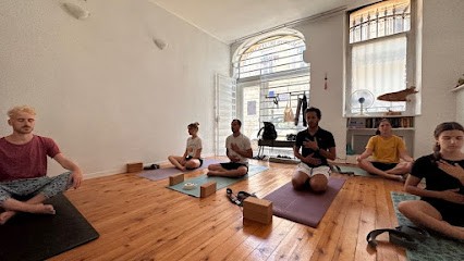Yoga Naturopathie Sonothérapie Bordeaux - Nastasia Godfrin, Centre de Bien-Etre à Bordeaux