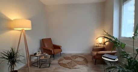 Lisa Vidil Sophrologue et Intervenante bien-être en entreprise, Centre de Bien-Etre à Roanne