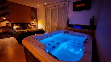 BUBBLE HOME PARIS- Appartement avec jaccuzi privatif / location jaccuzi à domicile, Centre de Bien-Etre à Saint-Germain-lès-Corbeil