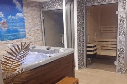 Spa Privatif | Hammam | Sauna | Jacuzzi | Sous L'arbre De Vie, Centre de Bien-Etre à Trept