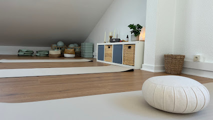 Aloha - Studio Pilates, Yoga Et Bien-Être, Centre De Bien-Être à Bresson