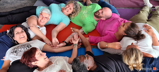 Nourrir De Rire - Yoga Du Rire, Centre De Bien-Être à Journans