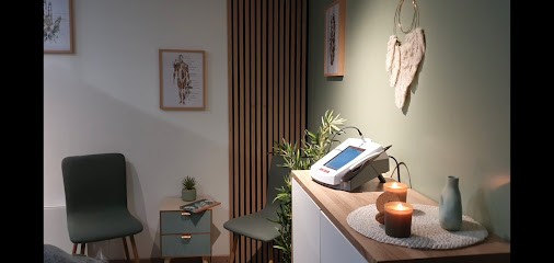 Centre de bien être : Luxopuncture ,Massage, Centre de Bien-Etre à Saint-Martin-du-Bois