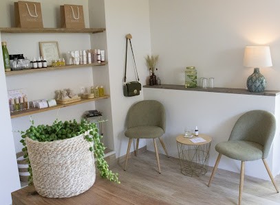 Camille Coelho Esthéticienne Et Praticienne Bien être, Centre de Bien-Etre à Mer