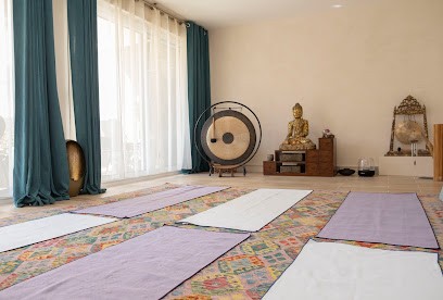 ESPACE NAUTILE-Centre de Bien Etre et de Parentalité-Enfants/Parents/Adultes/Séniors., Centre de Bien-Etre à Marseille 08